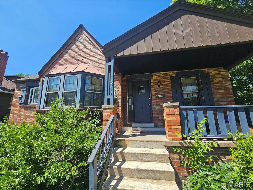 Photo of 8211 Madison Avenue St Louis MO 63114