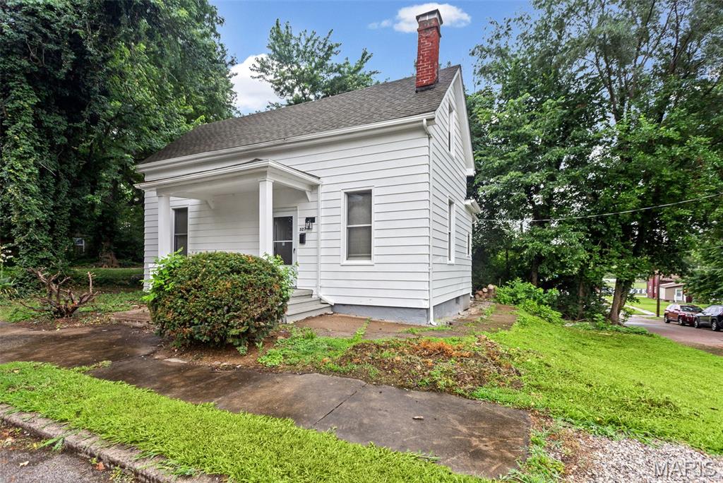 Photo of 327 N 1st Street Belleville IL 62220