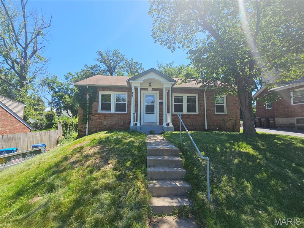 Photo of 18 S Barat Avenue Ferguson MO 63135