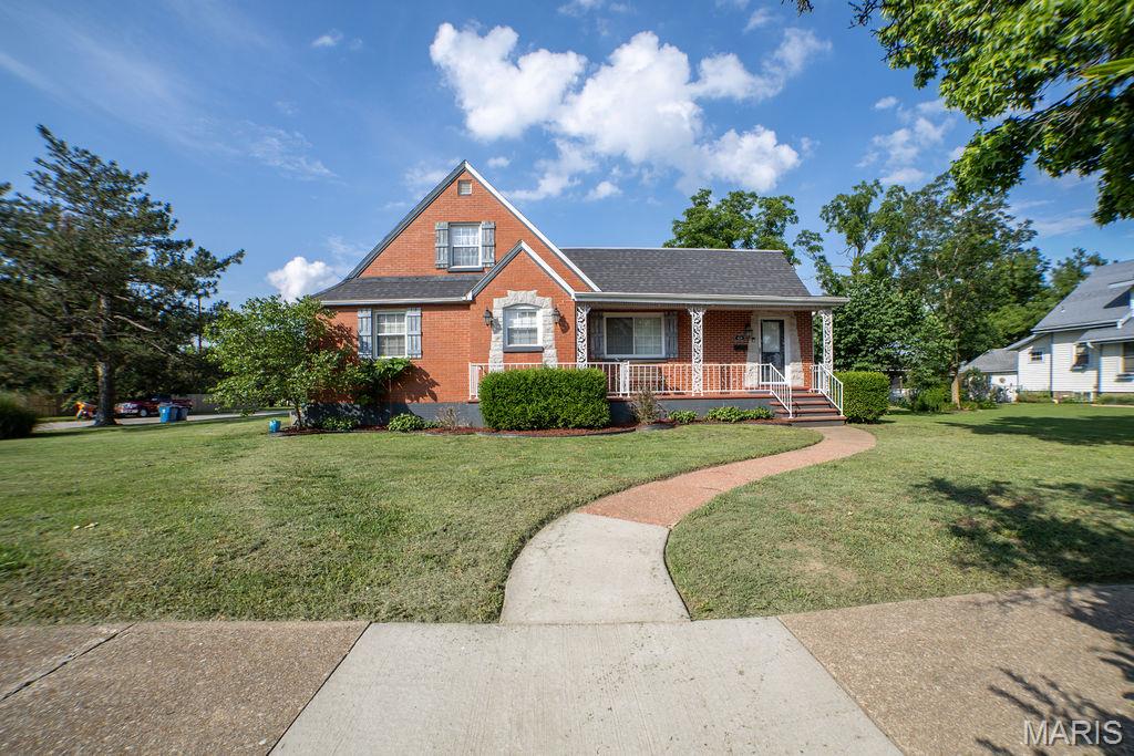 Photo of 619 N Madison Avenue Lebanon MO 65536