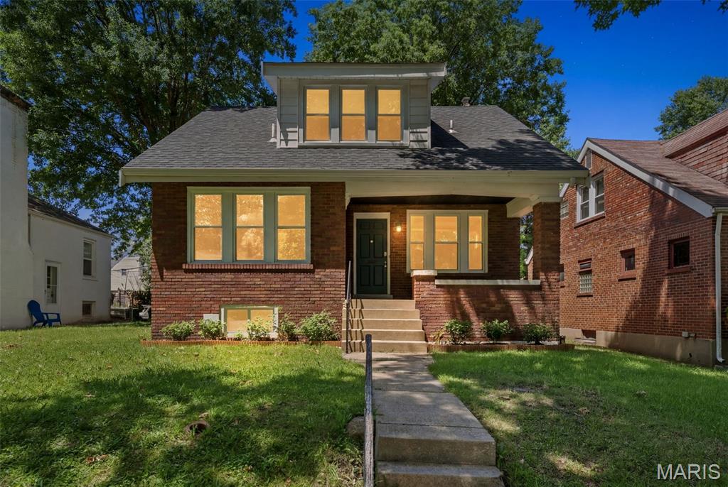 Photo of 7709 Saint Albans Avenue Richmond Heights MO 63117