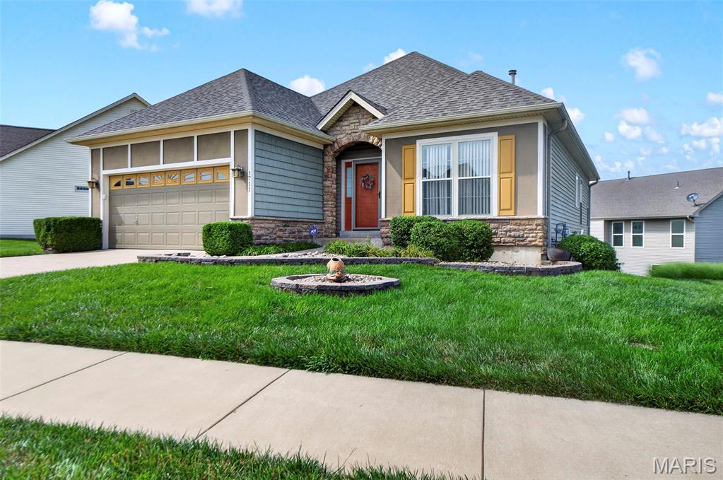 Photo of 1711 Prospect Village Drive Lake St Louis MO 63367