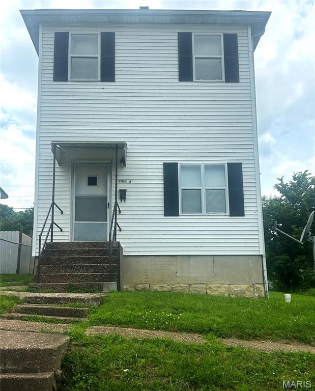 Photo of 908 N 2nd Street De Soto MO 63020