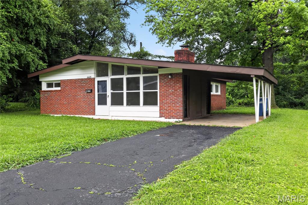 Photo of 6619 Graybirch Drive St Louis MO 63134