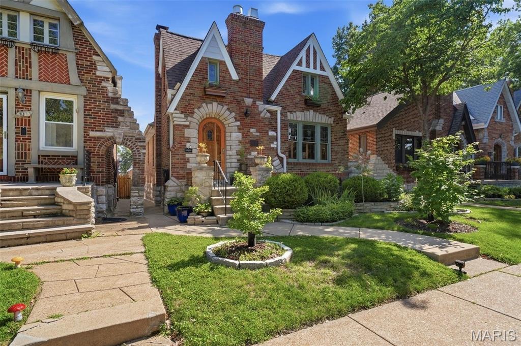 Photo of 5724 Itaska Street St Louis MO 63109