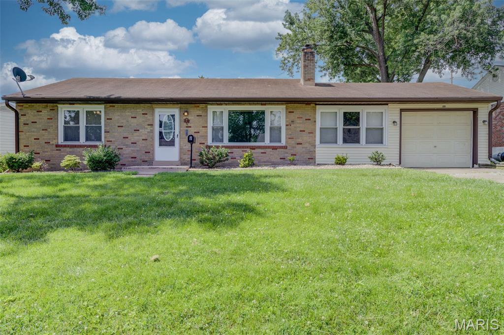 Photo of 7 Santa Cruz Drive Florissant MO 63031