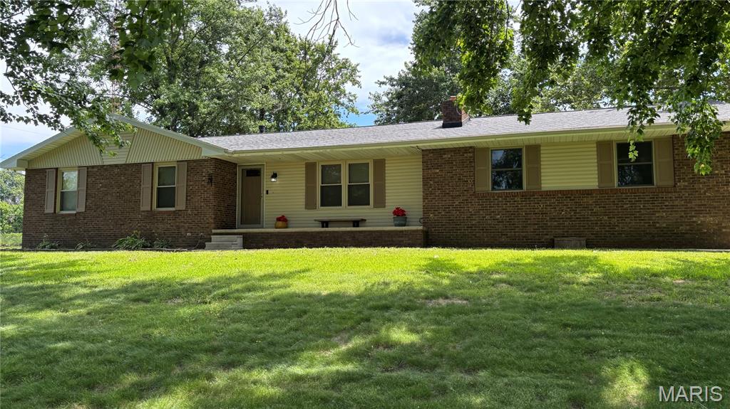 Photo of 4002 Nation Road Salem IL 62881