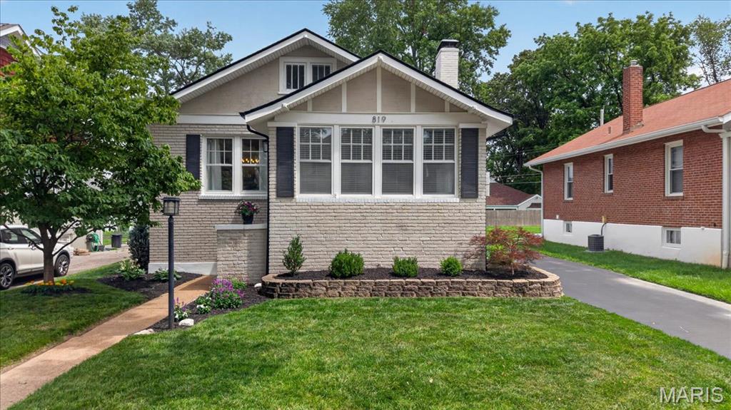 Photo of 819 Brownell Avenue Glendale MO 63122