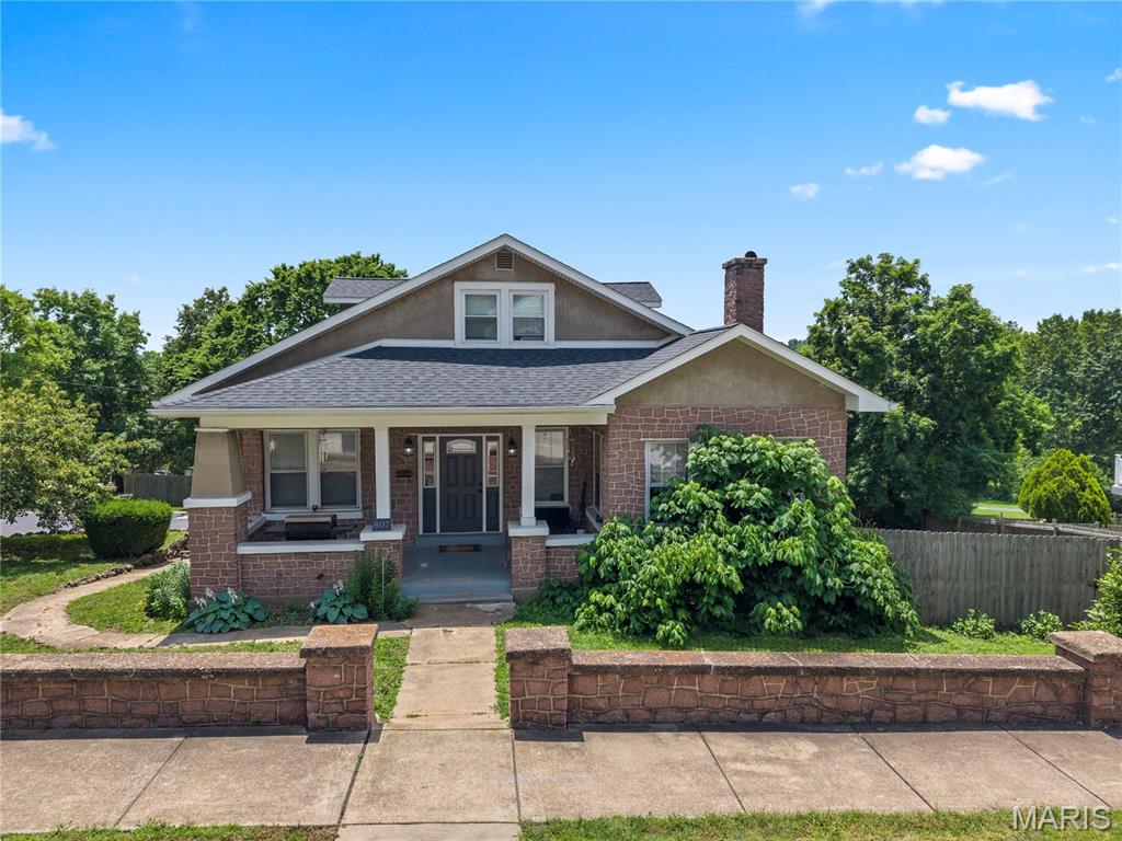 Photo of 807 W Miller Street De Soto MO 63020