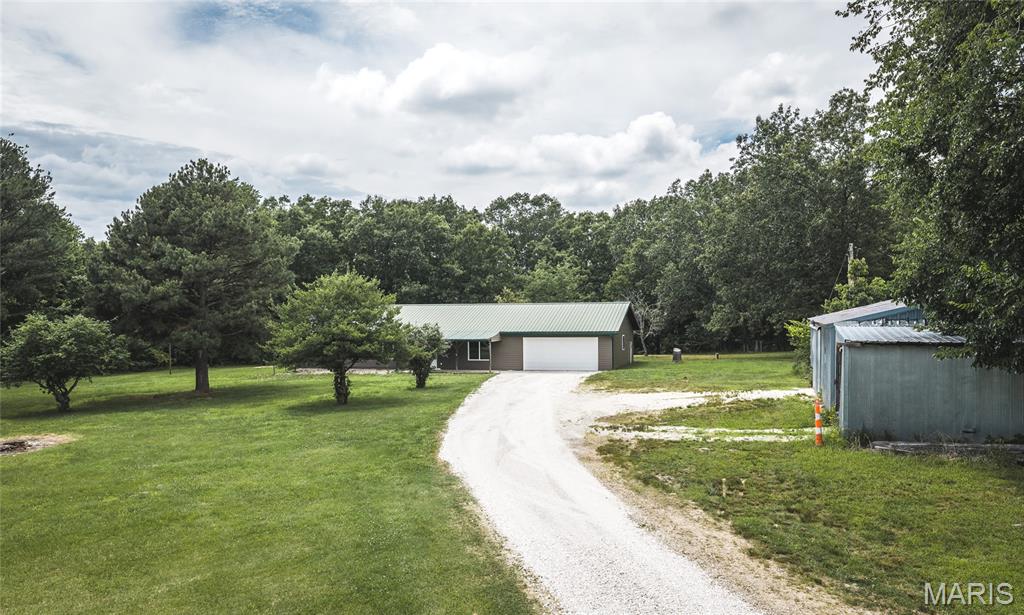 Photo of 8107 Highway 185 Leslie MO 63080