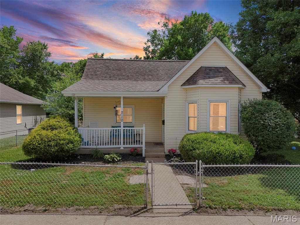 Photo of 710 Jefferson Avenue Festus MO 63028
