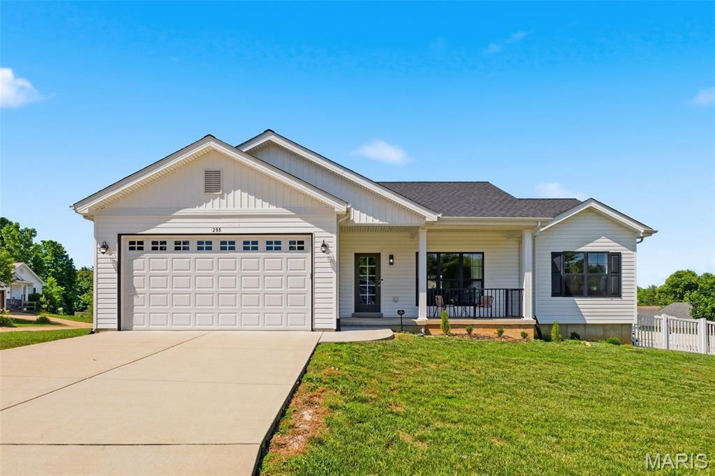 Photo of 205 May Avenue Winfield MO 63389