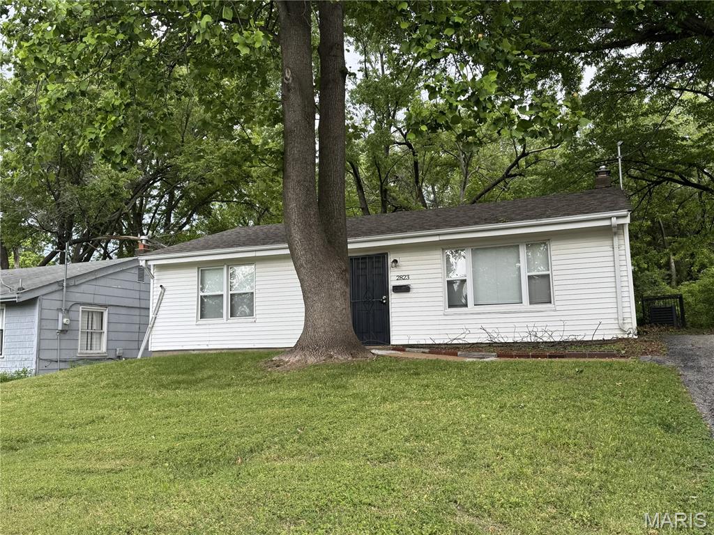 Photo of 2823 Meadowlark Avenue St Louis MO 63136