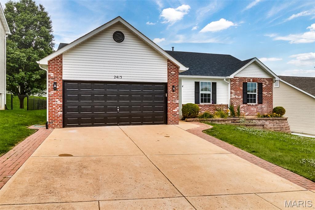 Photo of 2413 Rosswood Lane Arnold MO 63010