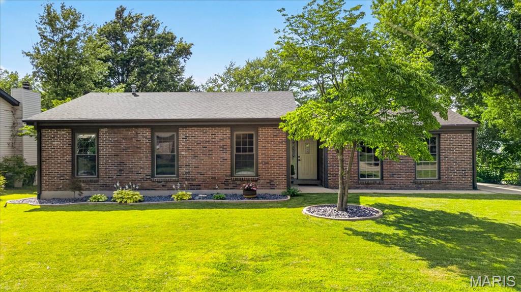 Photo of 1327 Brandywine Lane St Peters MO 63376