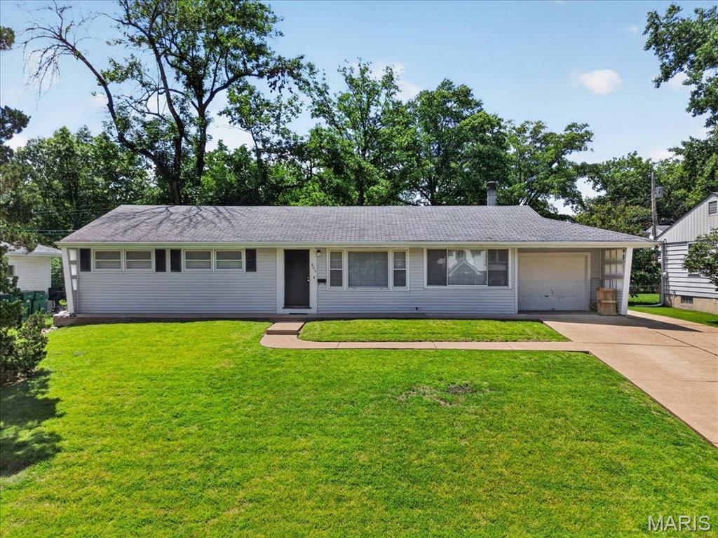 Photo of 805 Brookridge Drive St Louis MO 63119