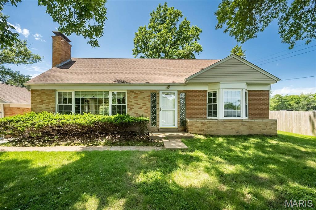 Photo of 68 Mar El Court Ellisville MO 63011