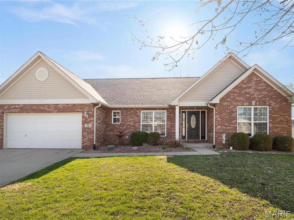 Photo of 964 PRAIRIE CROSSING O'Fallon IL 62269