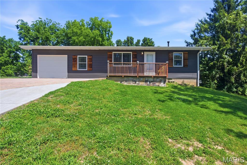 Photo of 451 Crane Street Herculaneum MO 63048
