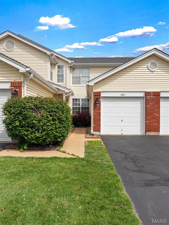 Photo of 3957 Grand National Drive Florissant MO 63034