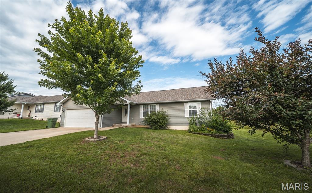 Photo of 545 Maplewood Drive Rolla MO 65401