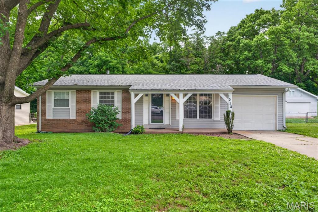 Photo of 1052 Arlington Drive St Charles MO 63303