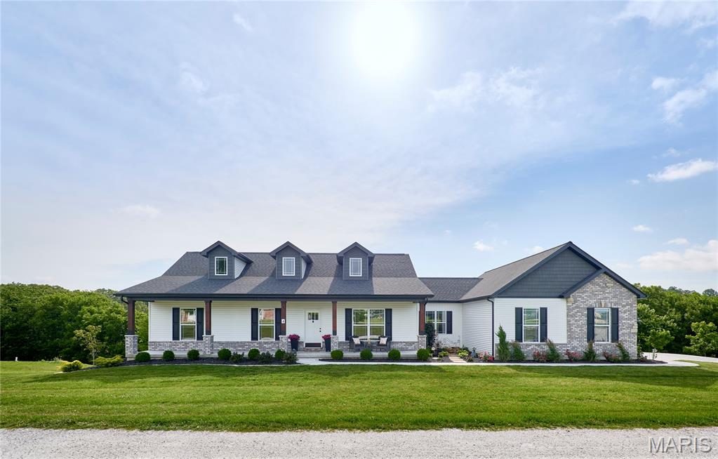 Photo of 4 Ashley Lane Hawk Point MO 63349