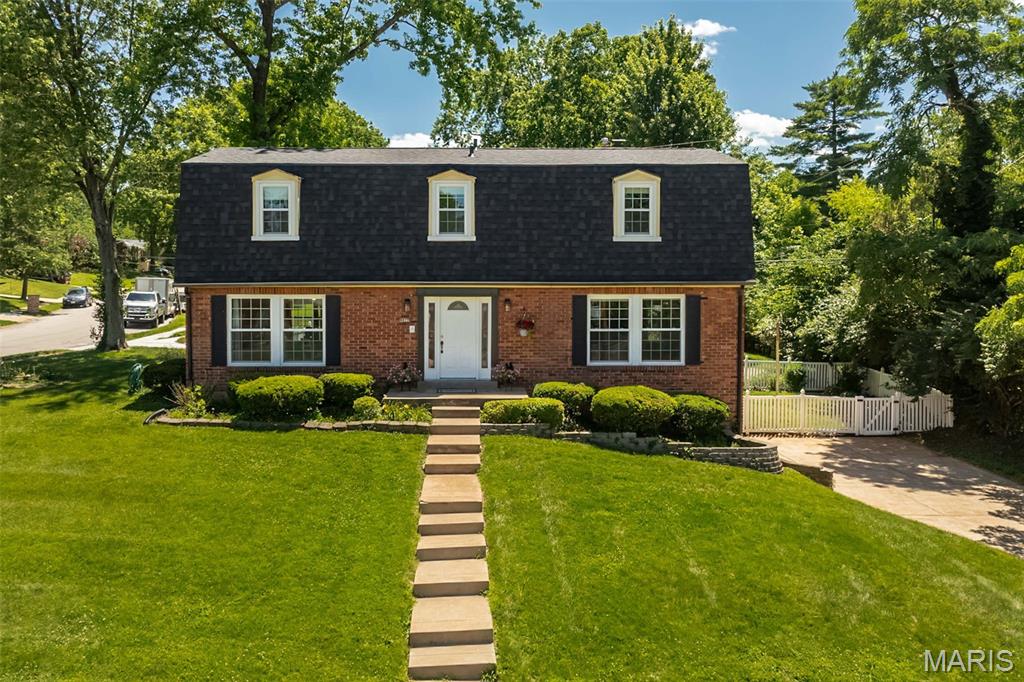 Photo of 9822 Meadowfern Drive Crestwood MO 63126