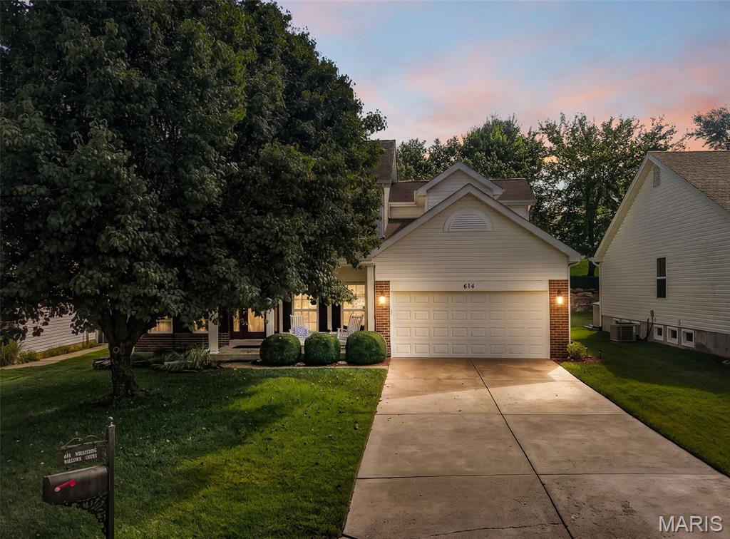 Photo of 614 Whispering Willows Court Ballwin MO 63021