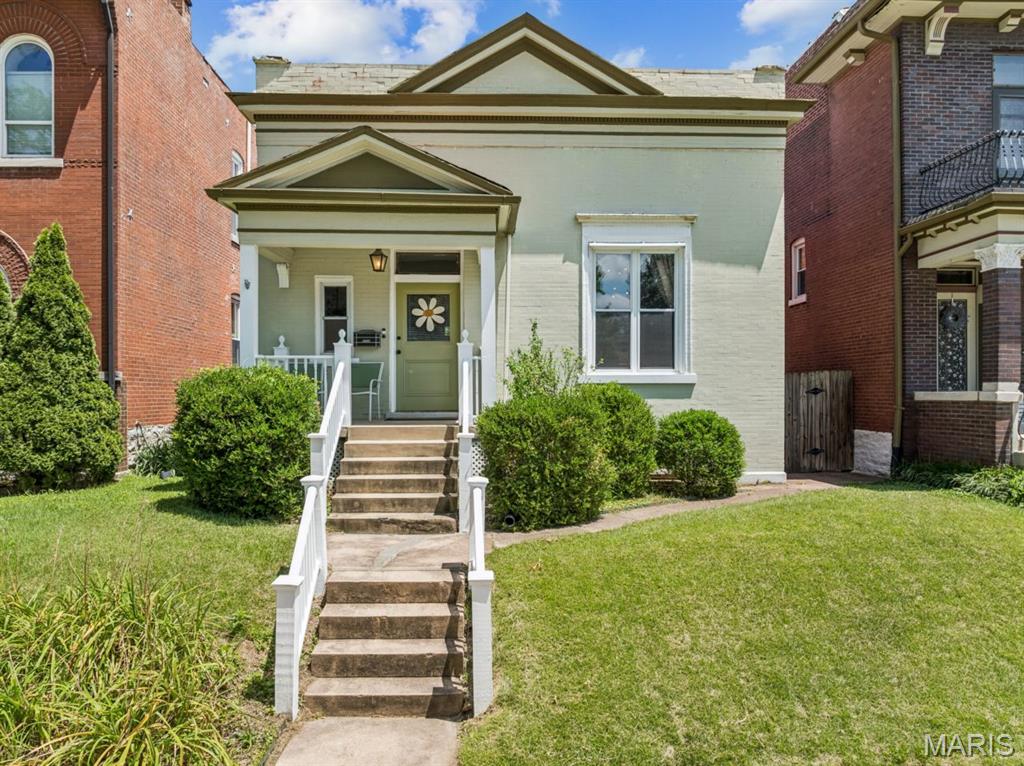 Photo of 2704 Louisiana Avenue St Louis MO 63118