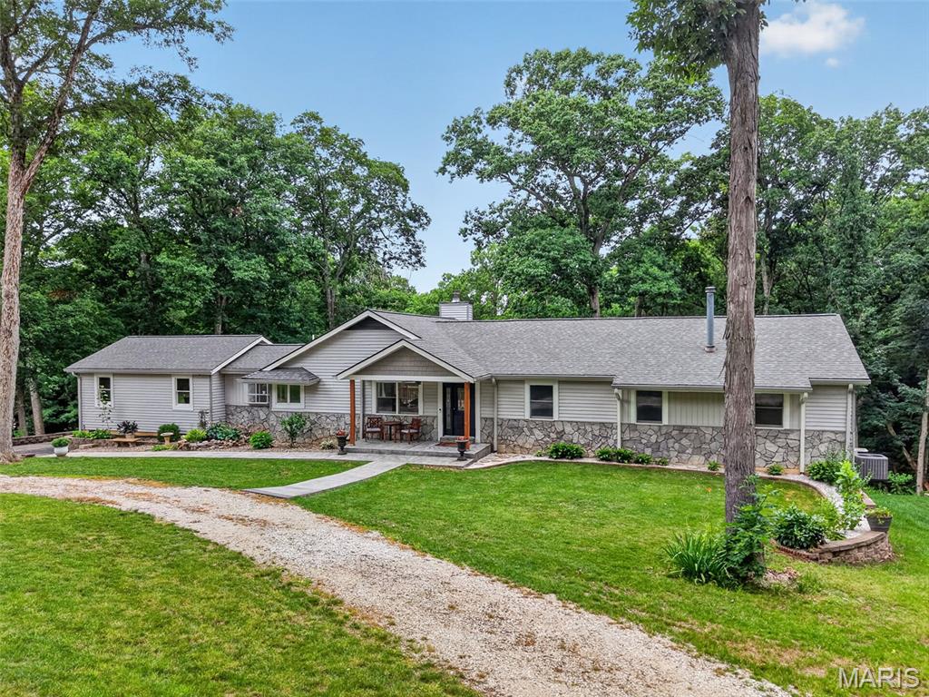 Photo of 3215 Wild Horse Drive Foristell MO 63348