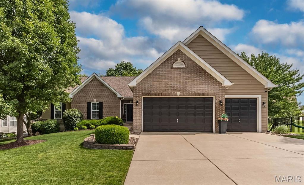 Photo of 4081 Stonecroft Drive St Charles MO 63304