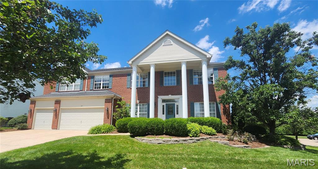 Photo of 831 Wheaton Way St Louis MO 63141