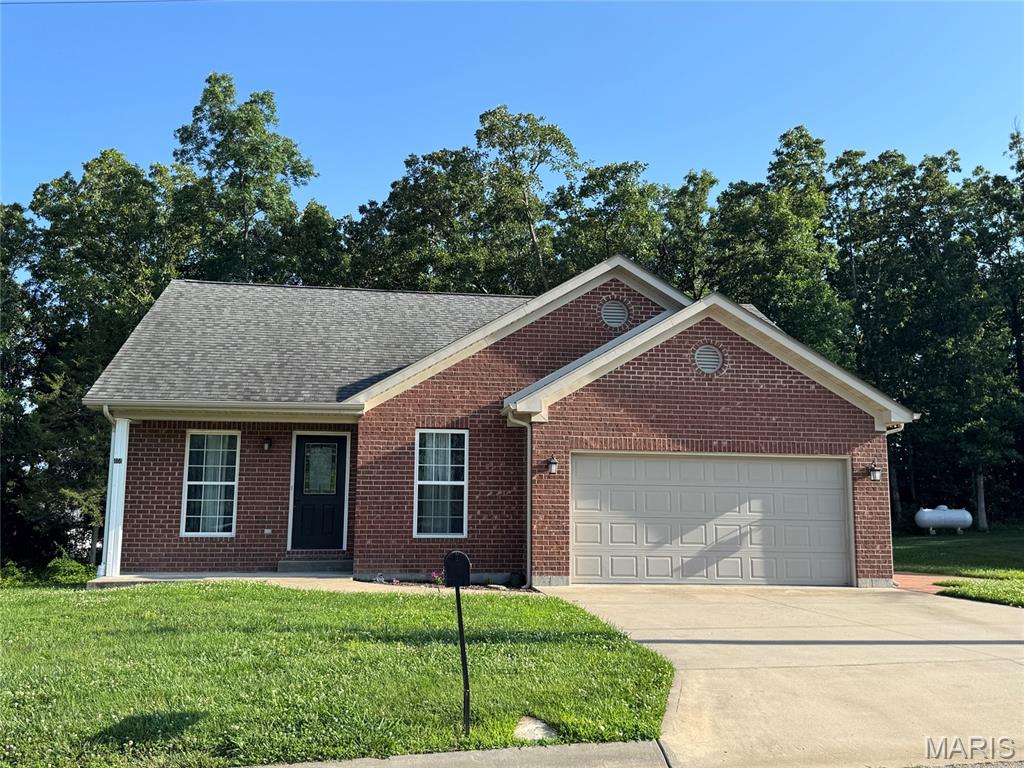 Photo of 404 Mosel Way Owensville MO 65066
