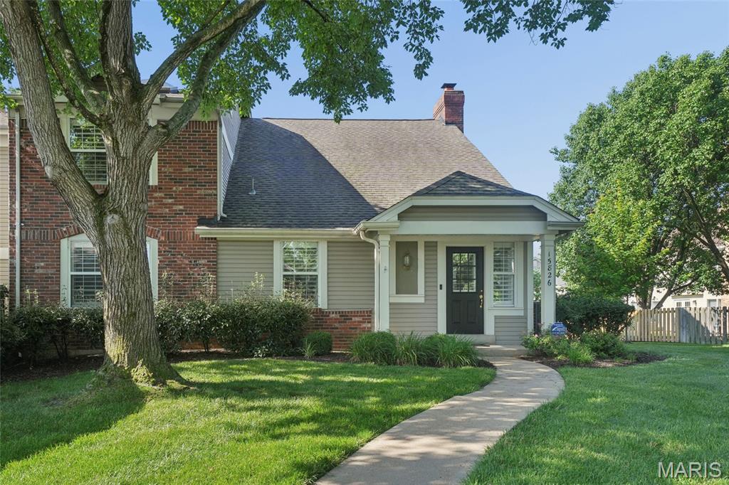 Photo of 15826 Harris Ridge Court #15826 Chesterfield MO 63017