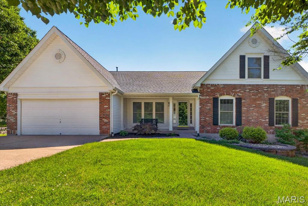 Photo of 2961 Championship Boulevard Oakville MO 63129