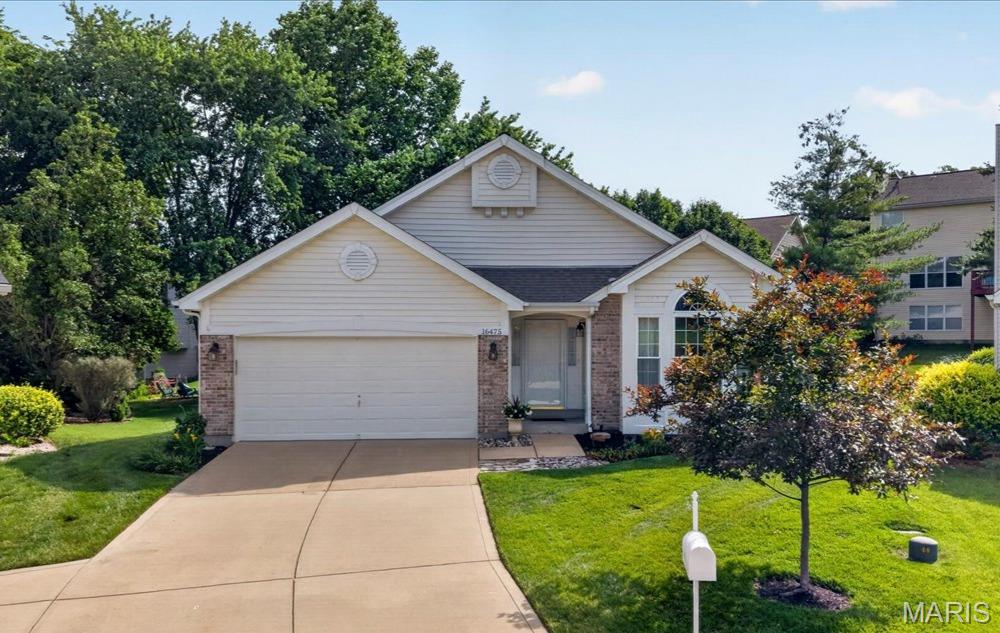 Photo of 16475 Cove Landing Court Wildwood MO 63040