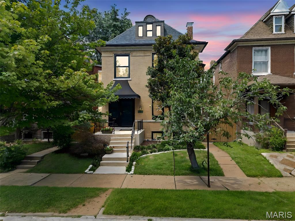 Photo of 3671 Humphrey Street St Louis MO 63116