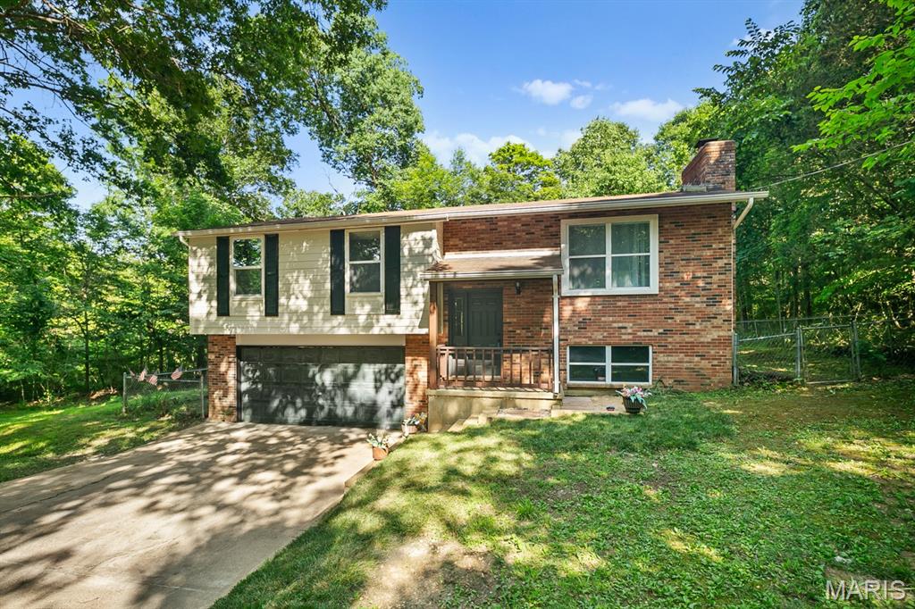 Photo of 3310 Lynch Road Pacific MO 63069