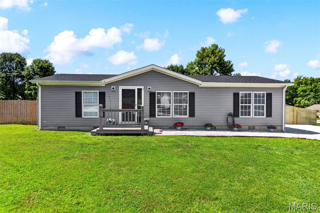 Photo of 30 Dove Court Winfield MO 63389