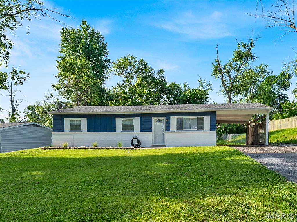 Photo of 283 Ramsey Lane Ballwin MO 63021