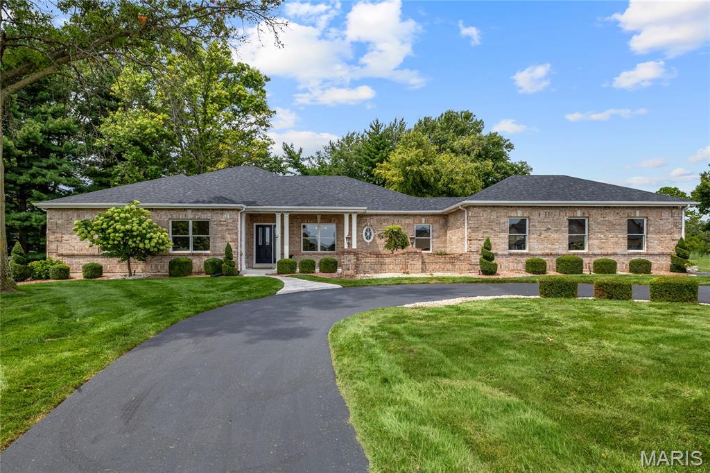 Photo of 63 Leinster Hill Lane Weldon Spring MO 63304