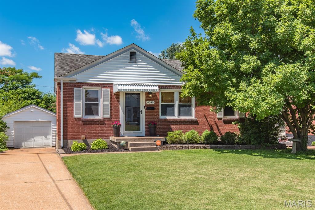 Photo of 4348 Schirmer Street St Louis MO 63116