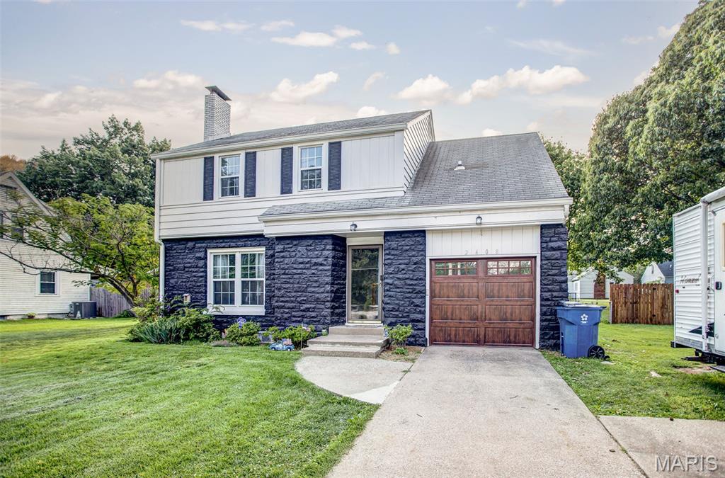 Photo of 2408 Alby Street Alton IL 62002