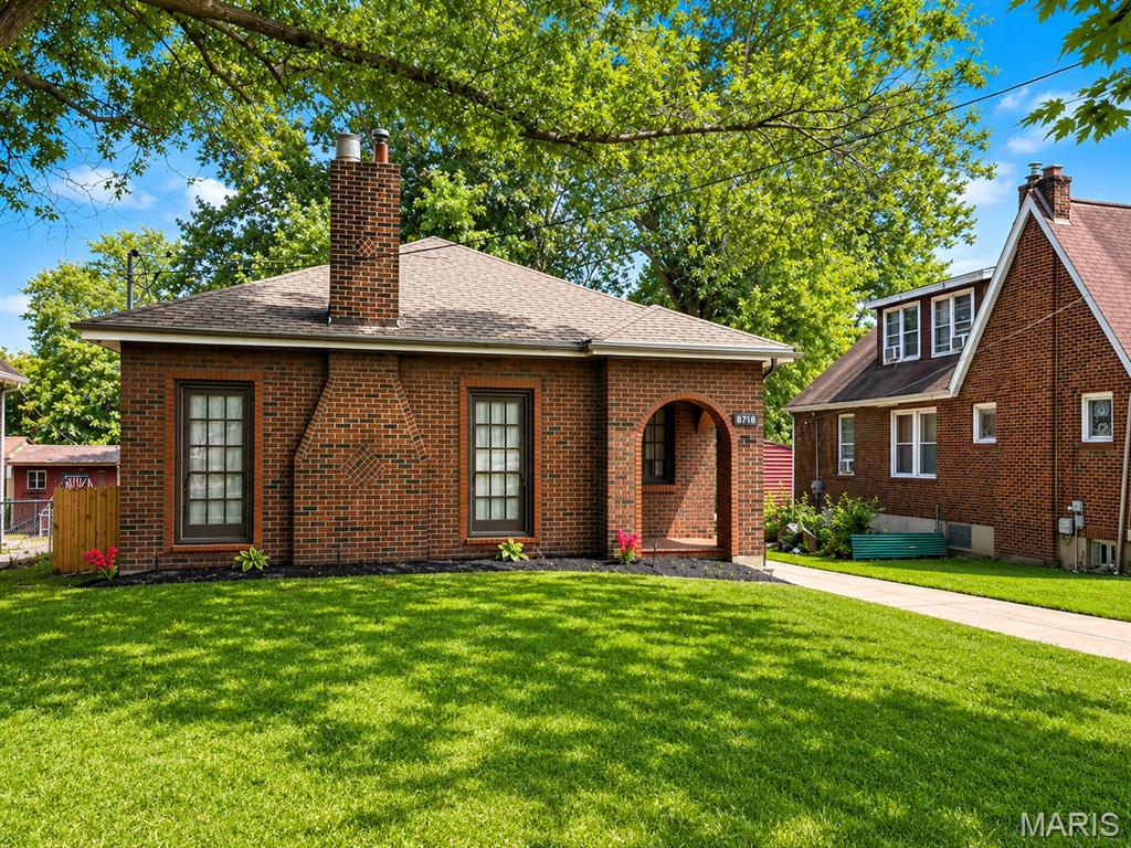 Photo of 8718 Clifton Avenue Jennings MO 63136