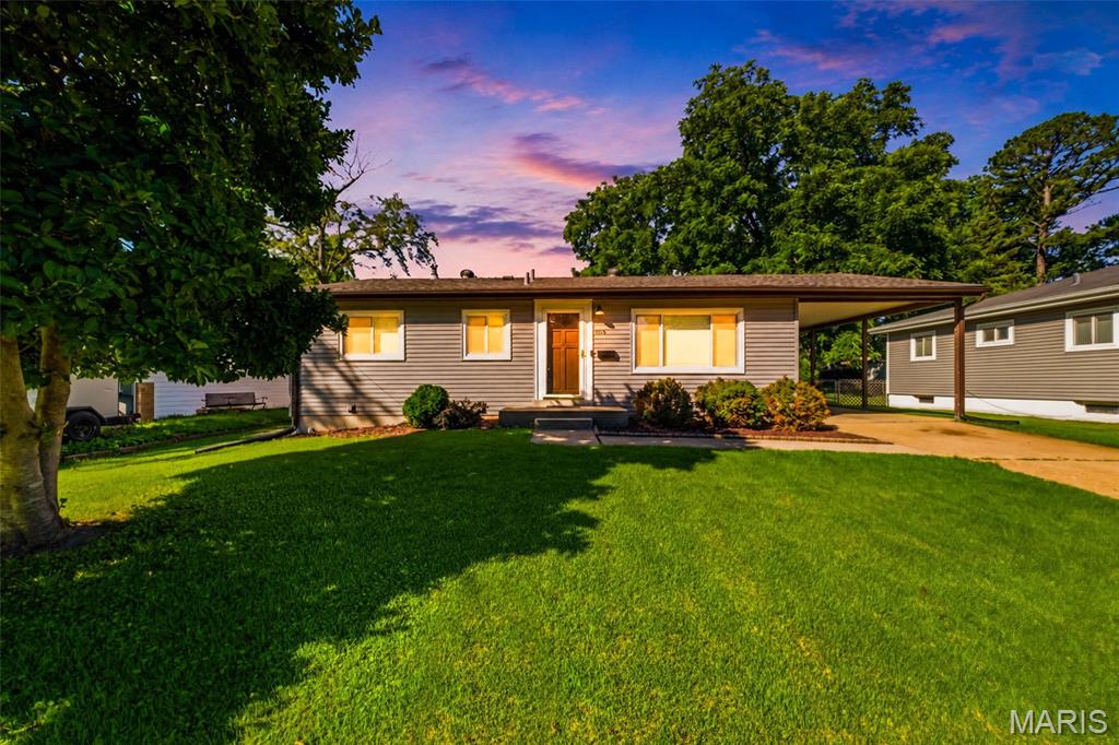 Photo of 808 Lightwood Drive Hazelwood MO 63042
