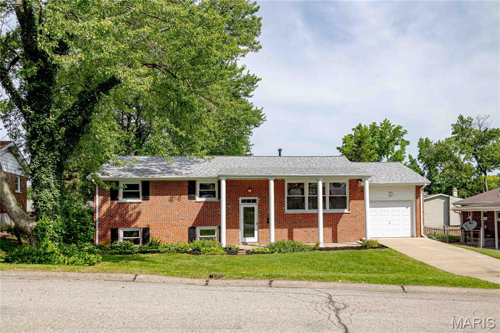 Photo of 103 Canary Lane St Charles MO 63301