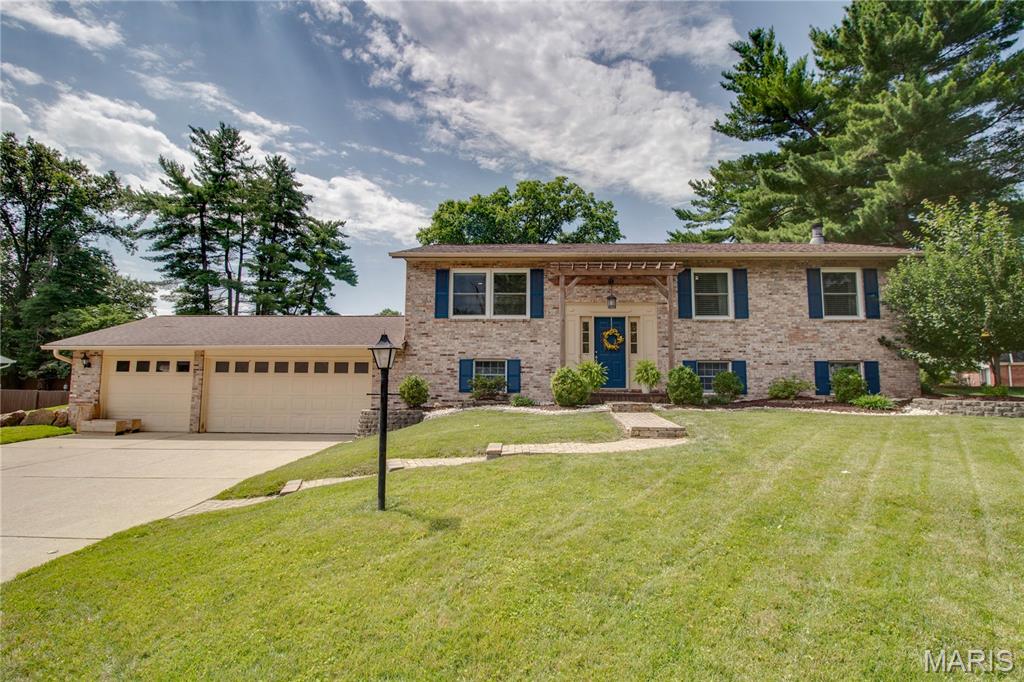 Photo of 1905 Cheyenne Drive Godfrey IL 62035