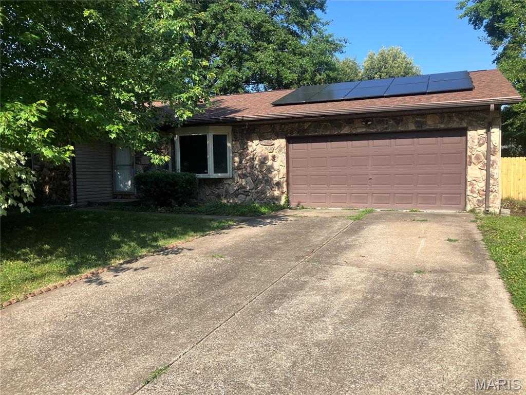 Photo of 501 St John Drive Belleville IL 62221