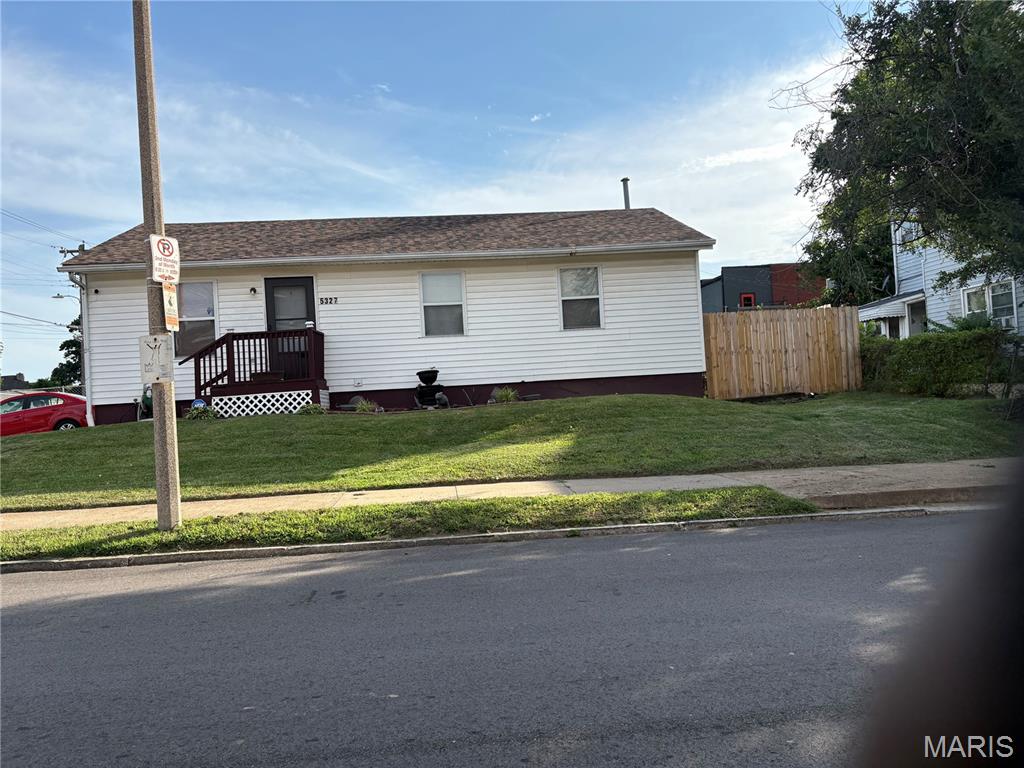 Photo of No Address Listed St Louis MO 63107